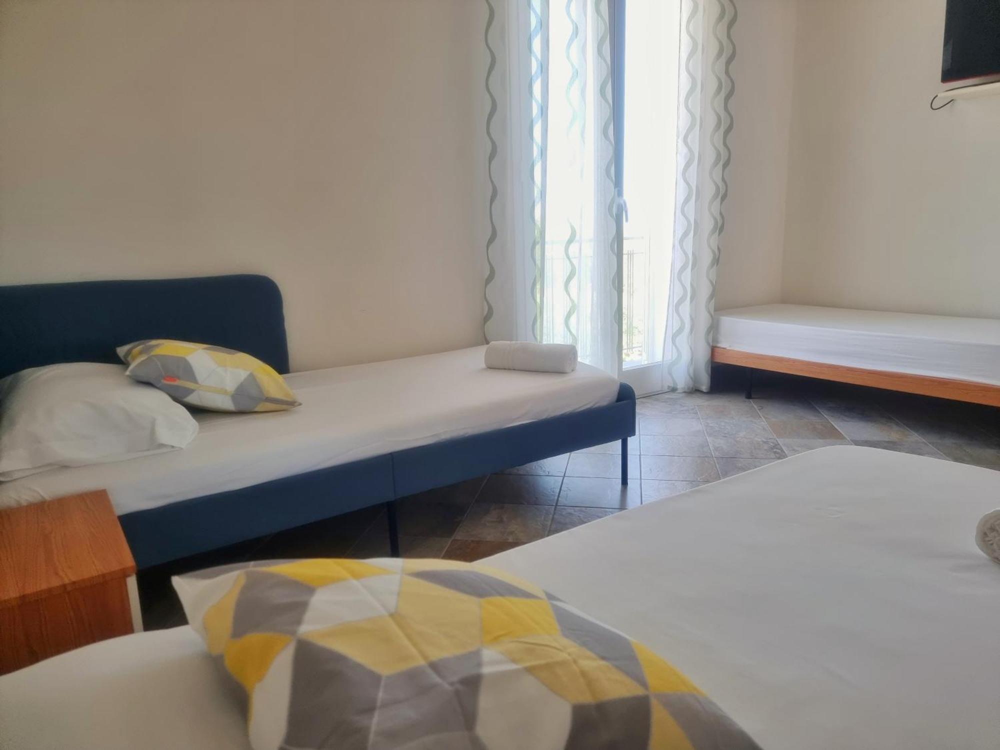 Al Vecchio Carrubo - Lovely 2-rooms House & Patio Holiday home